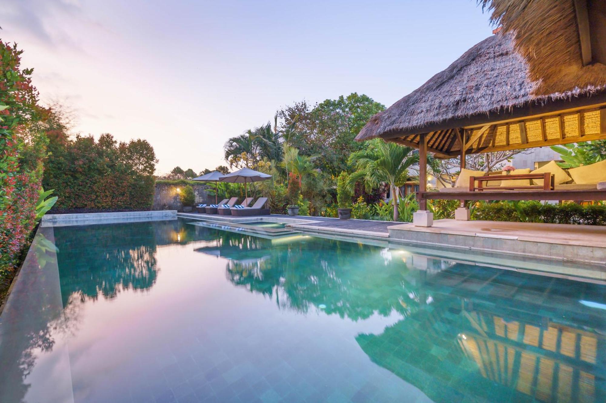 Villa Kaira Estate Canggu  Exterior photo