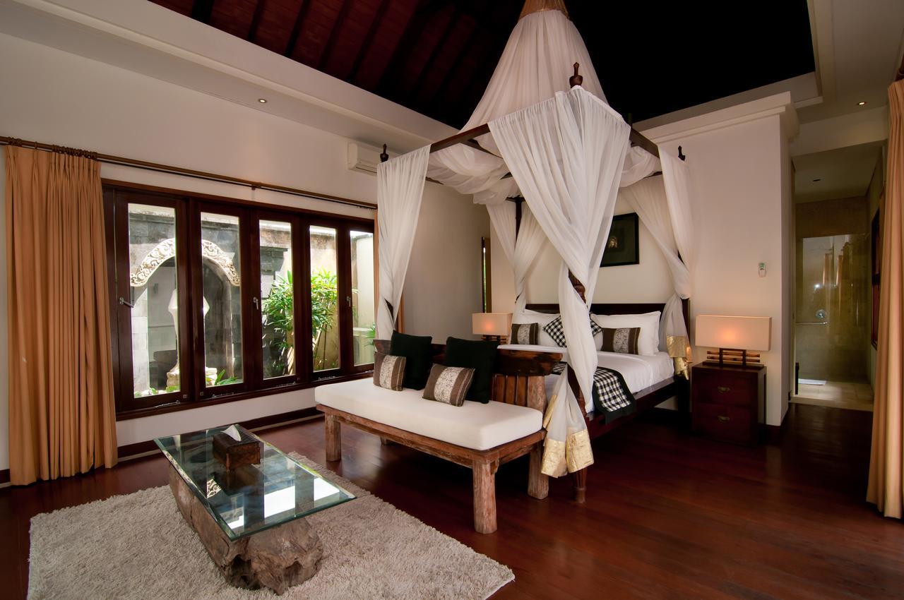 Villa Kaira Estate Canggu  Exterior photo